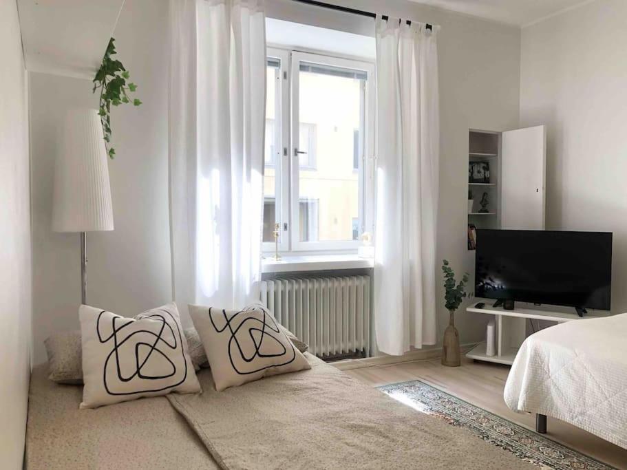 Modern And Bright Studio With Top Location Helsinki Exterior photo